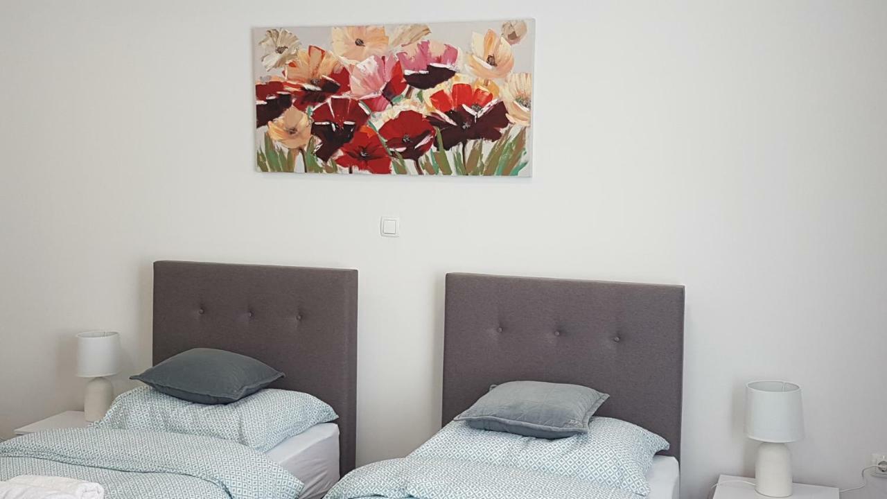 Marko Airport Rooms Velika Gorica Exterior foto
